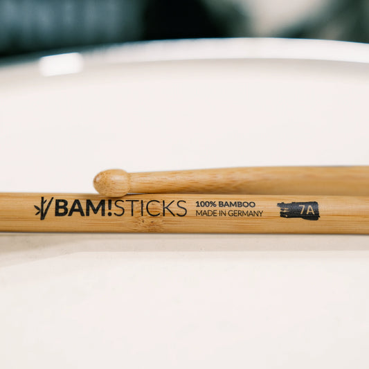 Bambus Schlagzeugsticks als Modell 7A mit einem eichelförmigen Tip